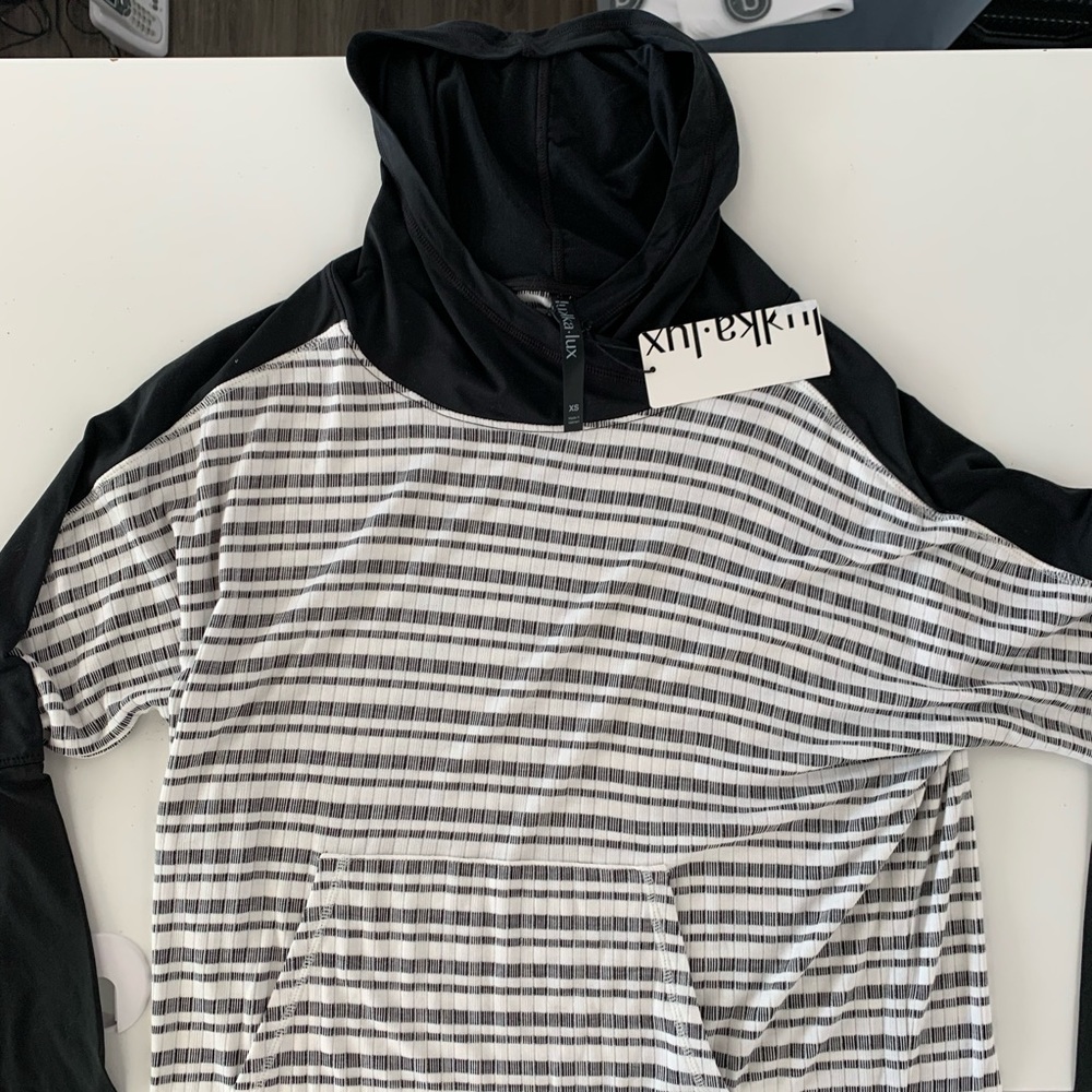 Argon Pullover Hoodie